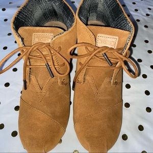 Toms Wedges